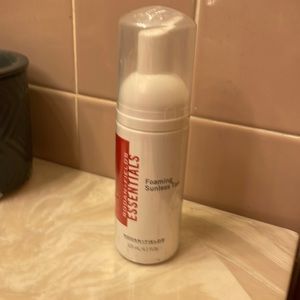 Rodan and Fields foaming sunless tanner
